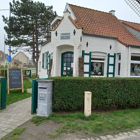 Sea Soon Holiday home De Haan